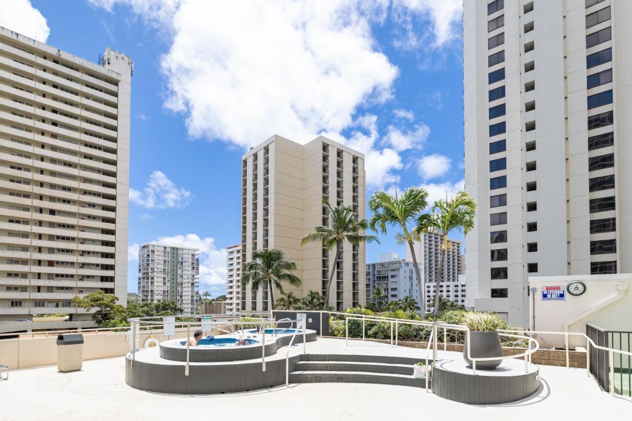 1Br With Great Ocean Views, 1 Block To Waikiki Beach 檀香山 外观 照片